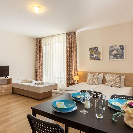 Apartments Flora 1 布尔加斯 外观 照片