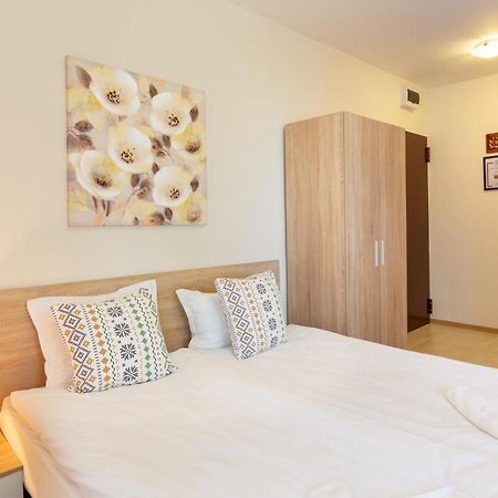Apartments Flora 1 布尔加斯 外观 照片