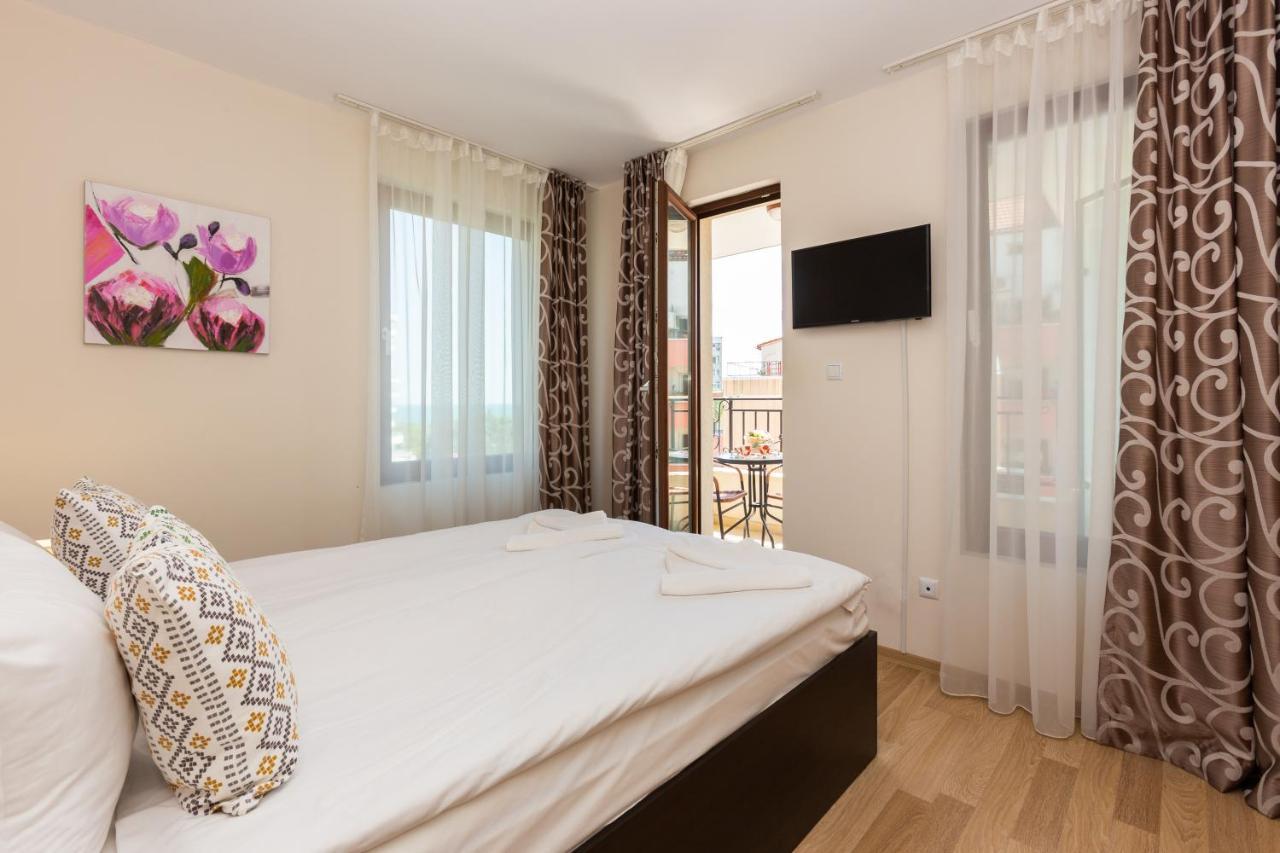 Apartments Flora 1 布尔加斯 外观 照片