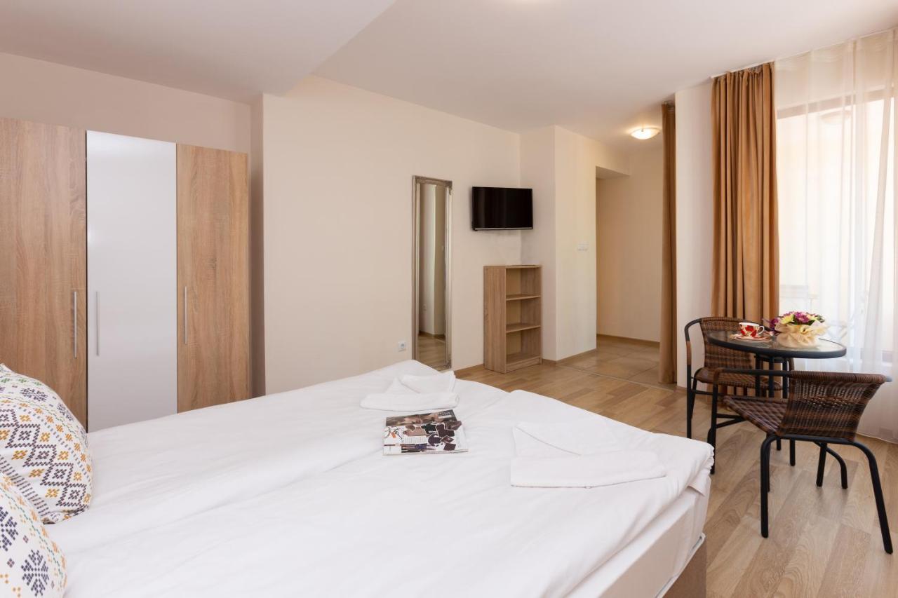 Apartments Flora 1 布尔加斯 外观 照片
