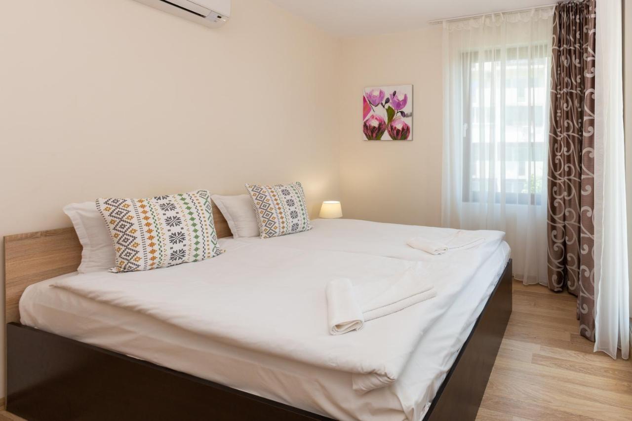 Apartments Flora 1 布尔加斯 外观 照片