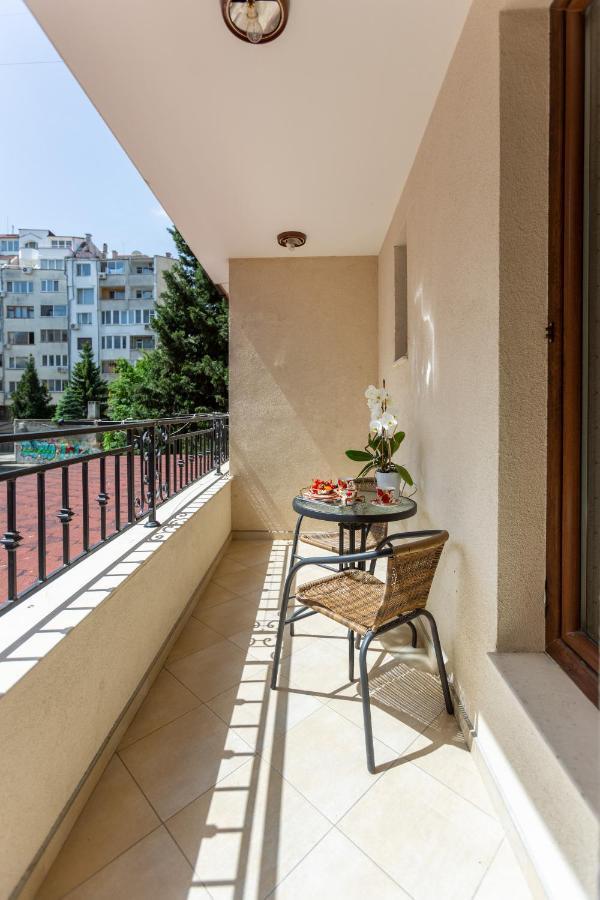 Apartments Flora 1 布尔加斯 外观 照片